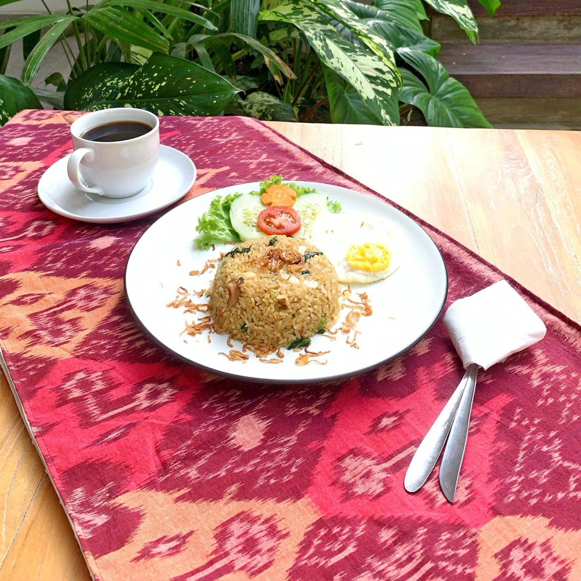 Manuver Surf And Stay Uluwatu Bali Jimbaran Exterior foto